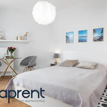 Apartament Pinea View - Aprent * بوبيروفو